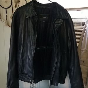 Men's genuine leather jacket